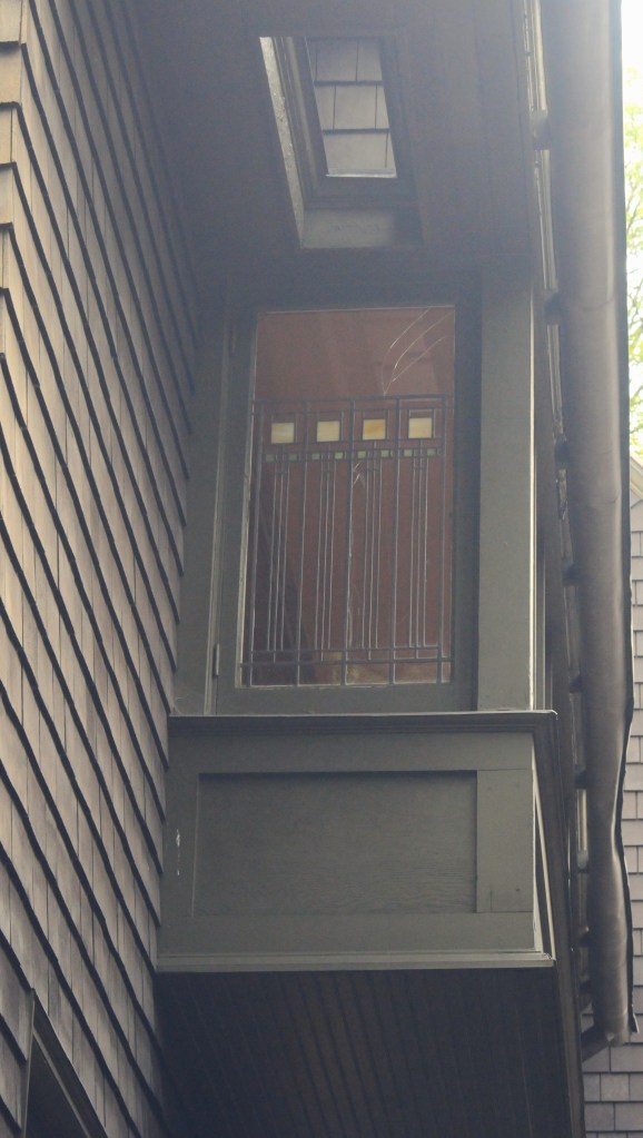 FLW Home window detail