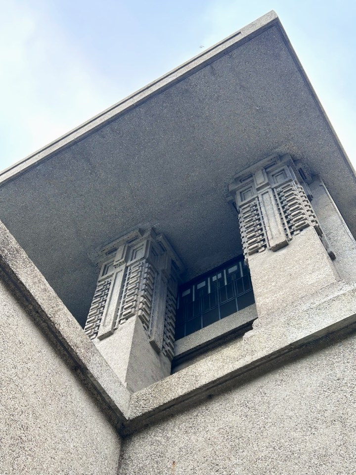 FLW Unity Temple on Lake Street in Oak Park